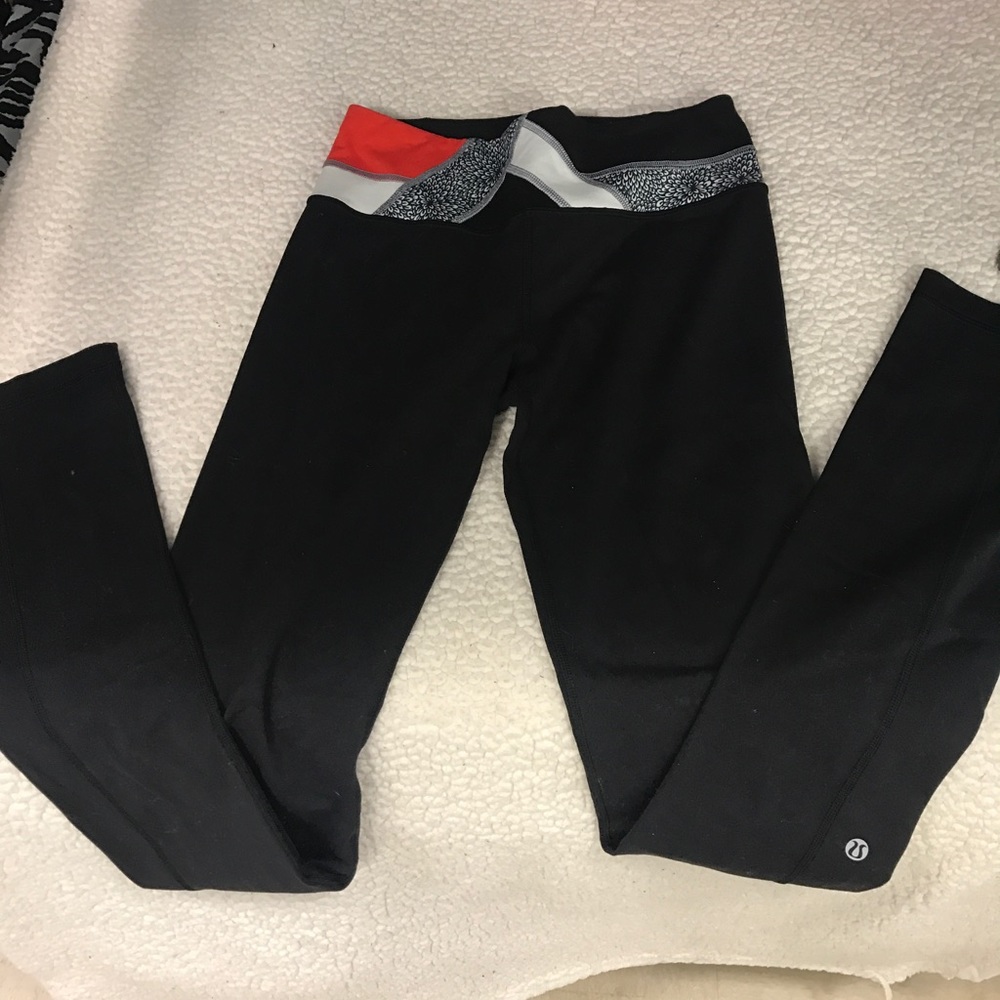 Lululemon skinny groove pant